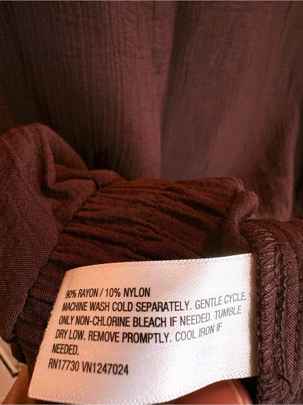 NWT a new day Deep Brown V-Neck Sleeveless Cropped Blouse - Picture 5 of 5